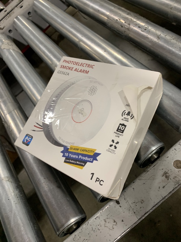 Photo 1 of Jemay  Detector, Photoelectric Smoke Alarm with 9V Backup Battery, Hardwired Interconnected Smoke Detector, Fire Alarm with Test/Silence Button for Home, 1 Pack