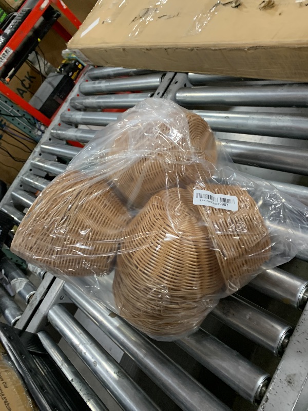 Photo 1 of Mimorou 20 Pcs Plastic Round Basket 7 Inch Woven Empty Gift Baskets Wicker Bread Tray Food Storage Serving Container for Family Party Kitchen Restaurant Centerpiece Vegetables Fruits Display