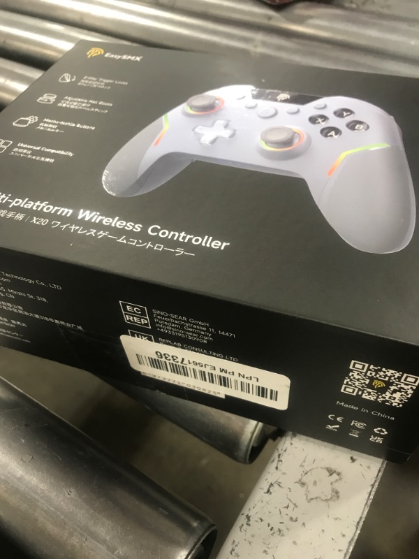Photo 1 of EasySMX X20 Wireless Gaming Controller with RGB Backlit, 2-Stage Hall Effect Stick, 1000Hz Polling Rate, 6-Axis Gyro on Multi-Platform, Mech Buttons- Compatible with PC/Switch/Steam/Android