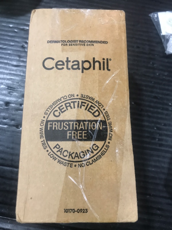 Photo 1 of Cetaphil Moisturizing Cream Ultimate with Prebiotic Aloe, Very Dry to Dry Sensitive Skin, 2 Pack - 20 Ounce and 16 Ounce