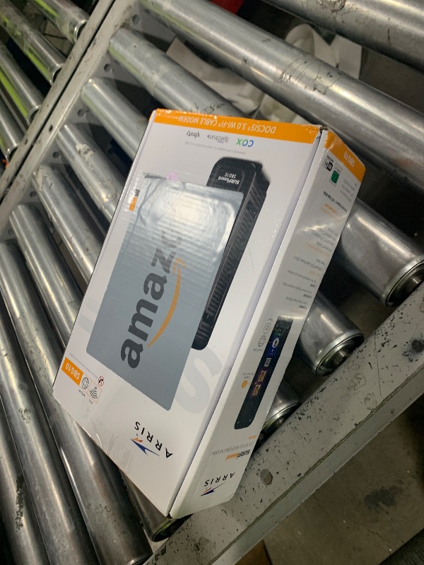 Photo 1 of ARRIS (SBG10) - Cable Modem Router Combo - DOCSIS 3.0 16 x 4 Gigabit & AC1600 WiFi, for Comcast Xfinity, Cox, Check with ISP for Compatibility [Not for Spectrum] 400 Mbps Max Internet Speeds