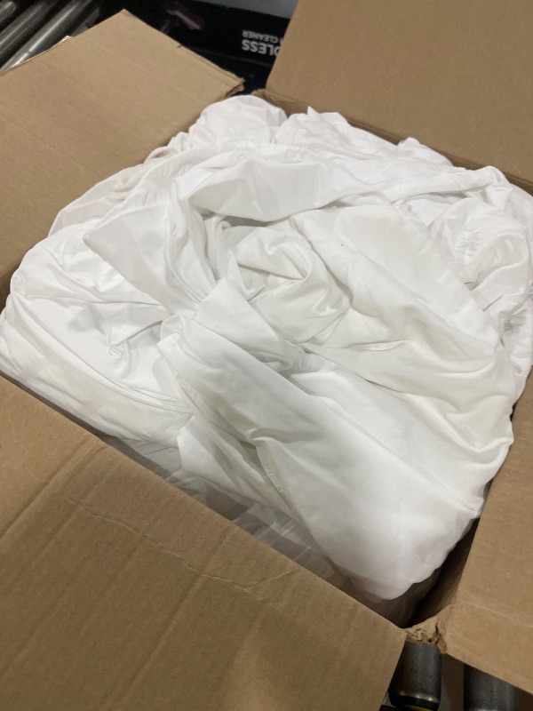 Photo 1 of Quataly White King Comforter Set - 3 Pieces Seersucker Lightweight Bedding Comforter Sets (1 Soft Fluffy Comforter & 2 Pillowcases) - All Seasons Cozy Modern Bed Sets for Women Men