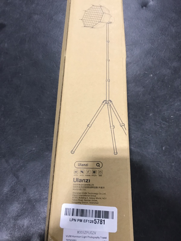 Photo 1 of Ulanzi TT43 Extendable Photography Light Stand, Adjustable 6.23ft Aluminum Tripod, Reversible Portable Studio Lighting Tripod for Continute Output Lighting/Strobe Light/Webcams/Cameras/Softbox