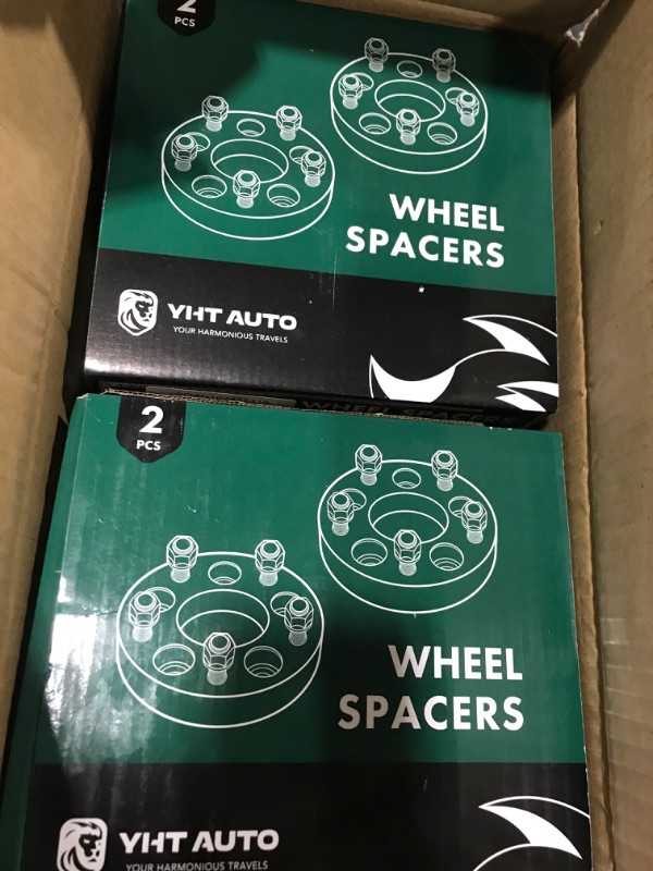 Photo 1 of YHTAUTO 5x130mm Hub Centric Wheel Spacers 15mm Compatible with Touareg 2004-2017, Q7 2007-2014, Cayenne, Boxster, Cayman, 911, 928, 944, 968 5 Lug Tire Spacers w/ M14x1.5 Studs, 71.6mm Hub Bore 4PCS