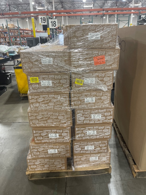 Photo 1 of mixed pallet of lays brand chips 45 boxes 