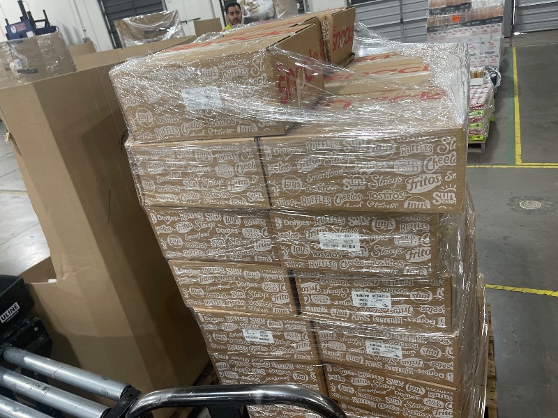 Photo 1 of mixed pallet of lays brand chips 45 boxes 