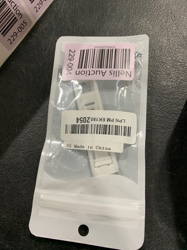 Photo 1 of Fbshicung Snap On Buttonhole Presser Foot #006Q6A0150 for EverSewn, Juki, Singer ALT:4163026-01, 68003698 9102
