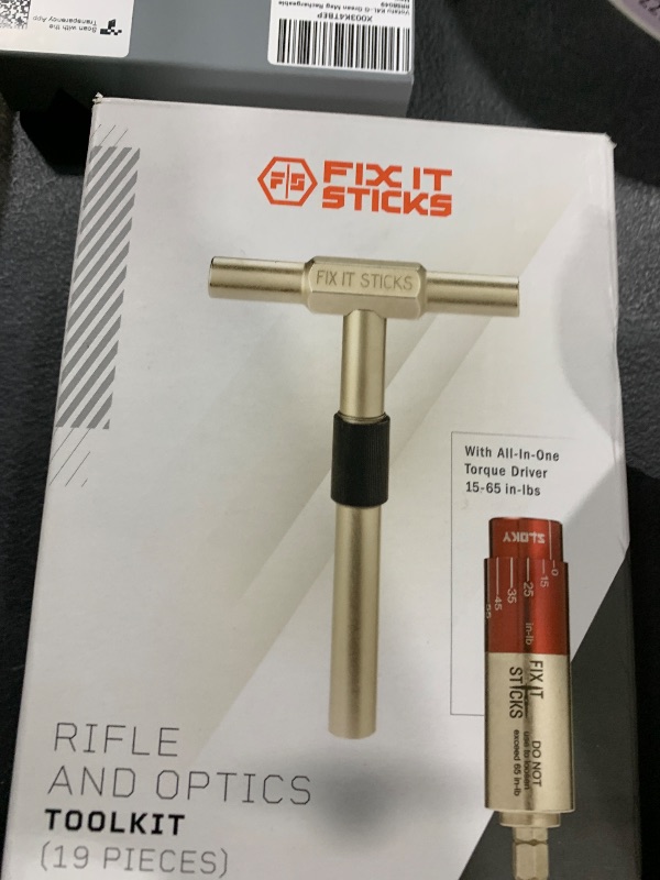 Photo 1 of FIX IT STICKS 15-65 Inch Lbs All-in-One Torque Driver Kit with Locking Ratcheting T-Way Wrench - Custom Bundle (FISMUTK+TWAY-LOCK)