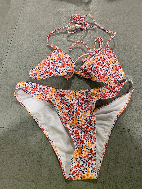 Photo 1 of Women's 2 Piece Bathing Suit Small