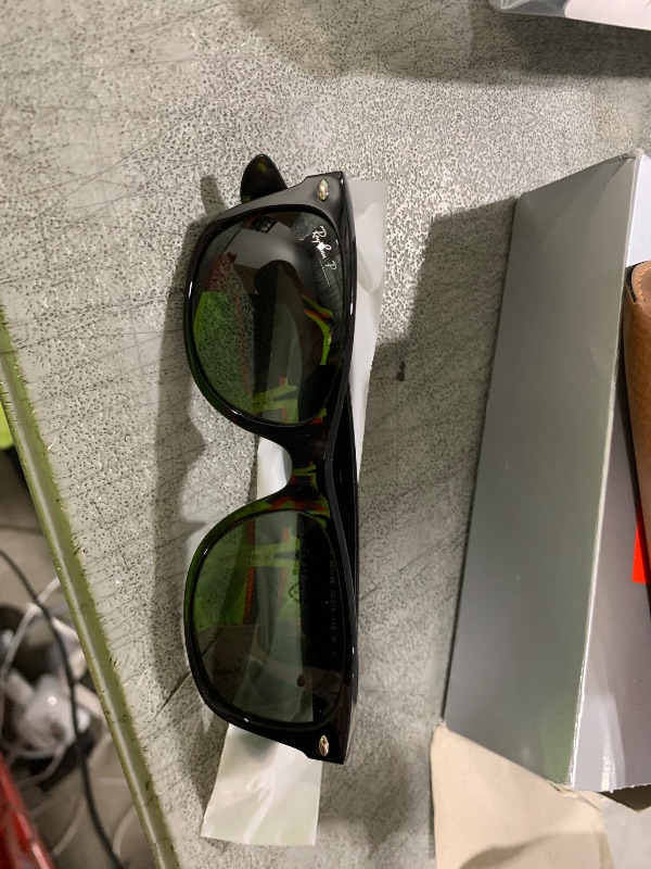 Photo 1 of Ray-Ban New Wayfarer RB2132 2132 901/58 Black RayBan Polarized Sunglasses 52mm