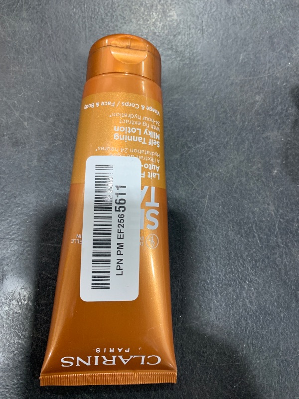 Photo 1 of Clarins Self Tanning Milky Lotion | Self Tanner For Face and Body | Natural, Long-Lasting, Streak-Free, Sun-Kissed Glow and 24-Hour Hydration* | Non-Staining | Contains Glycerin | 4.2 Ounces