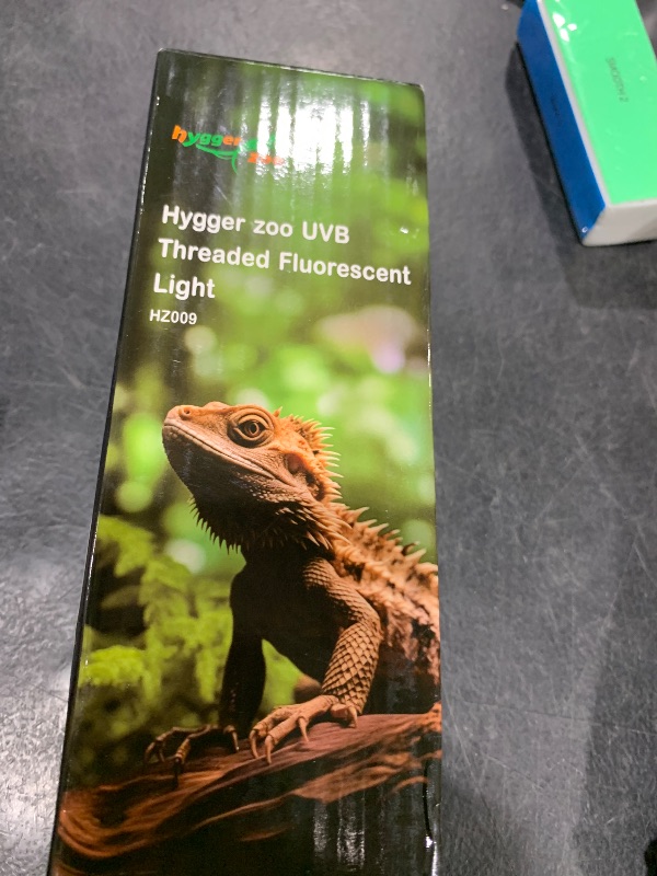 Photo 1 of UVB Bulb 5.0 UVA UVB Reptile Light Bulb, 13W UVB Light for Reptiles UVB Lamp for Turtle Frog Snake Chameleon Ball Python Iguana Tank