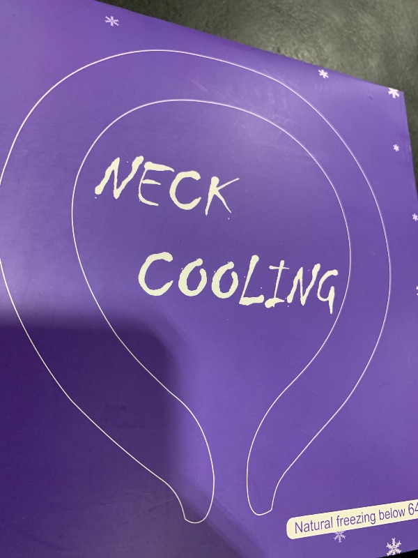 Photo 1 of 2PCS Neck Cooling Tube with Cold Insulated Bag,Reusable Ice Neck Ring Wearable Body Cooler Products for Summer Heat (Blue*2)
