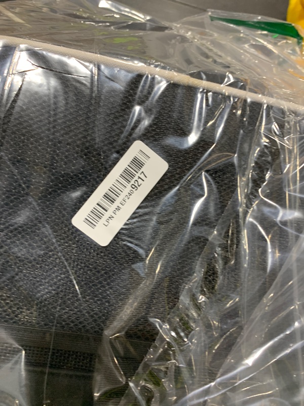 Photo 1 of Petskd Top-Expandable Pet Carrier 17x11x9.5 Inches Alaska Airline Approved, Soft-Sided Carrier for Small Cats and Dogs with Locking Safety Zippers and Anti-Scratch Mesh(Black)
