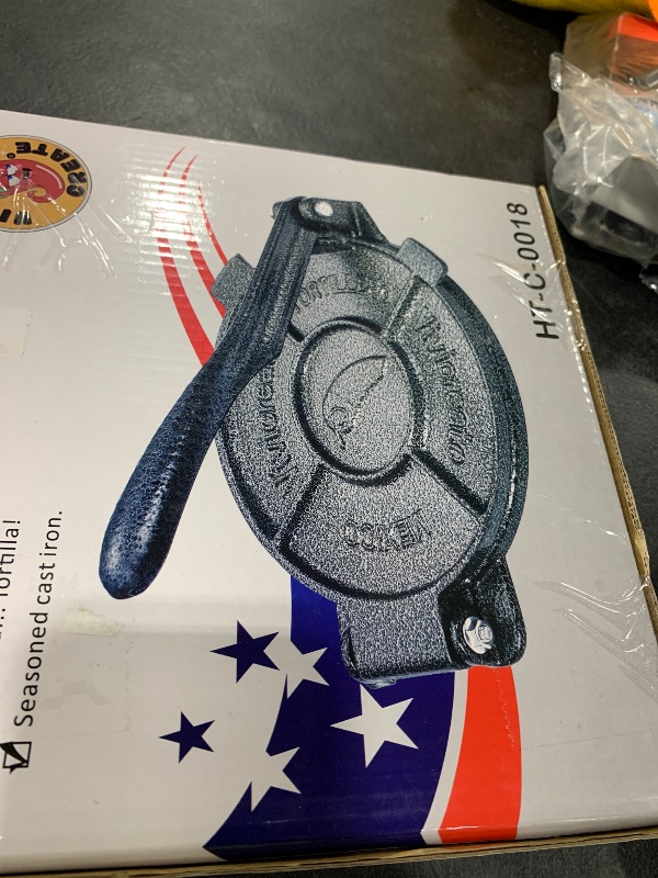 Photo 1 of Vivicreate Cast Iron Tortilla Press Dough Flour Tortilla Rotis Quesadilla Maker Prensa para tortillas de hierro fundido