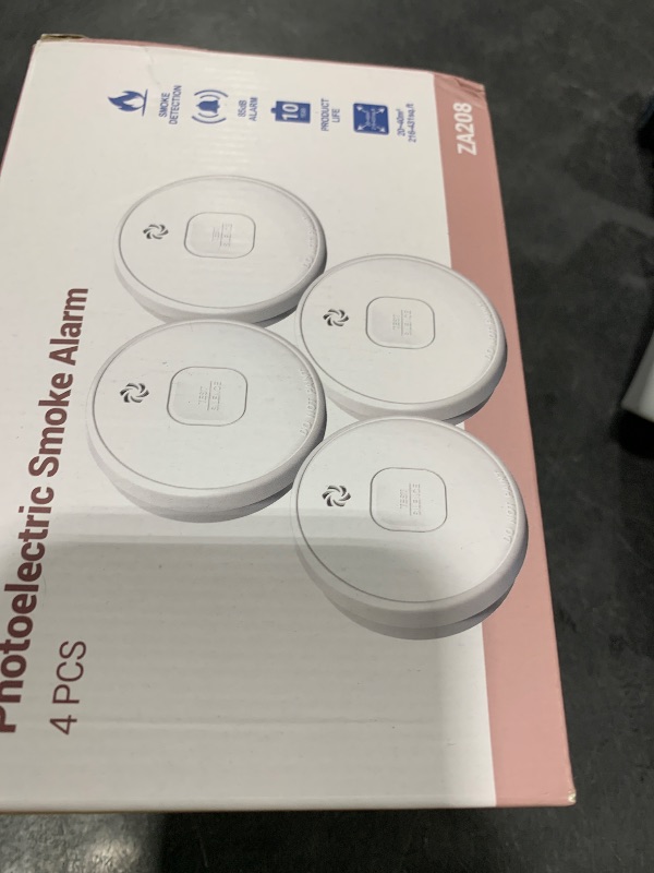 Photo 1 of Putogesafe Smoke Detector, 10-Year Smoke Alarm with Photoelectric Sensor and Built-in 3V Lithum Battery, Fire Alarm with Test Button and Low Battery Warning, Fire Safety for Home, 4 PackLPNPMEK7628167
