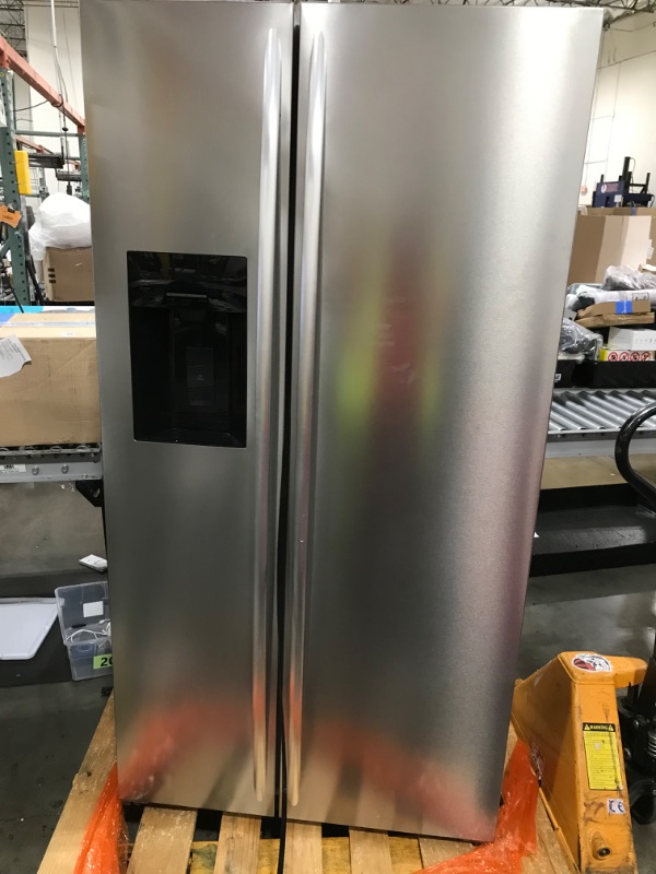 Photo 1 of 35.87 in. 20.01 cu. ft. Side-by-Side Refrigerator with Freezer and Ice Maker Included in Silver


