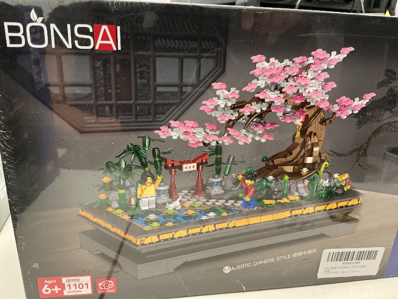 Photo 1 of Bonsai Building Sets?Japanese Style Cherry Blossom Tree Mini Building Blocks(1101PCS), Including Garden, Plants,Flowers?Meaningful Gift for 6 7 8 9 10+ Kids and Adults