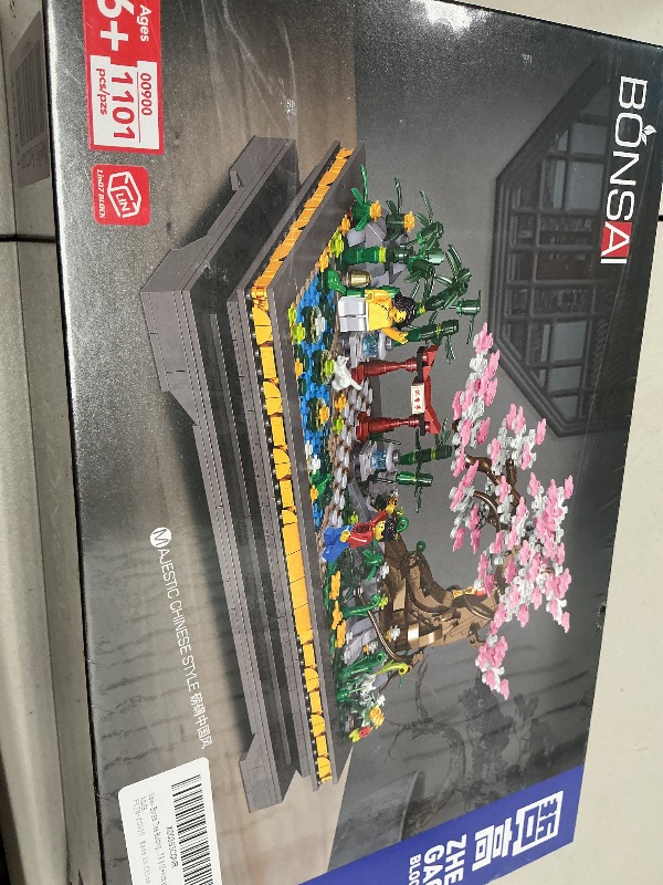 Photo 1 of Bonsai Building Sets?Japanese Style Cherry Blossom Tree Mini Building Blocks(1101PCS), Including Garden, Plants,Flowers?Meaningful Gift for 6 7 8 9 10+ Kids and Adults