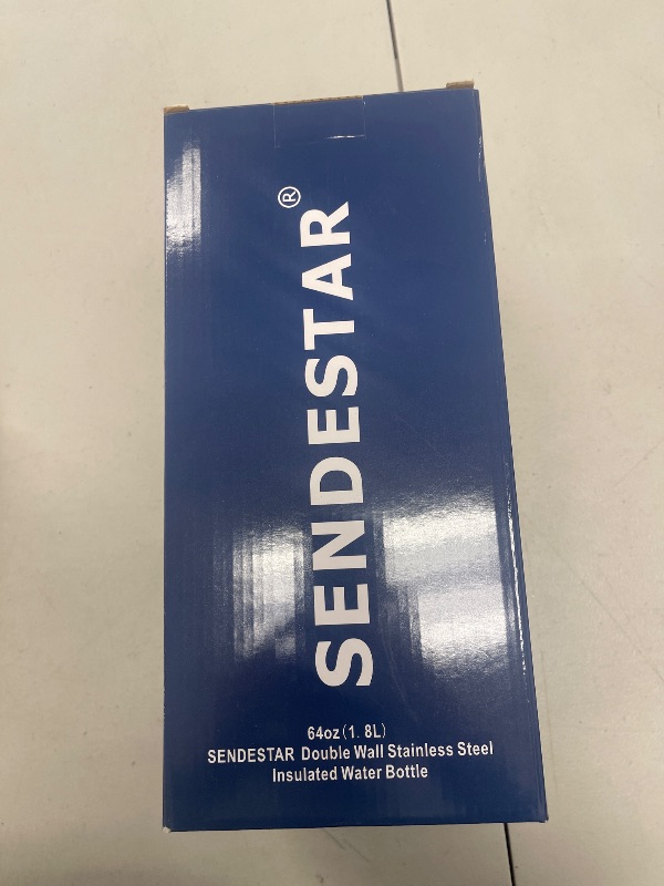 Photo 1 of SENDESTAR Water Bottle 64 oz