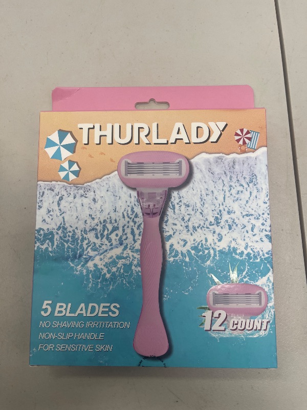 Photo 1 of 12 COUNT RAZORS