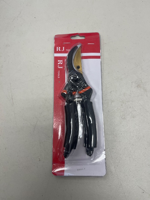 Photo 1 of YILANBON Professional Titanium-Coated Bypass Pruning Shears – Ultra-Light Garden Clippers with Non-Slip Grips, 0.5lbs for Effortless Cutting, 1.2” Branch Capacity