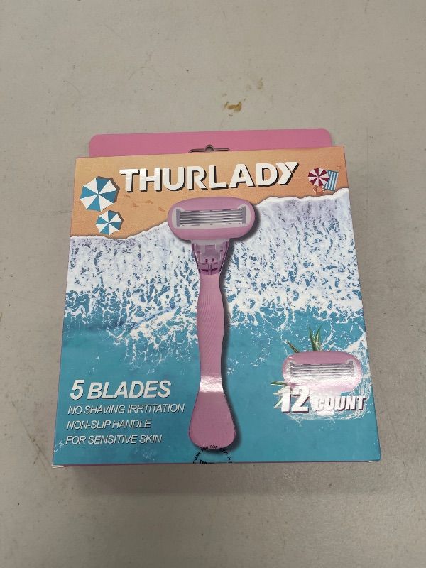 Photo 1 of 12 COUNT RAZORS