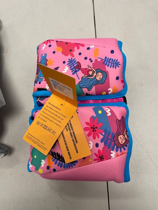 Photo 1 of ANPARC KIDS SWIM VEST
