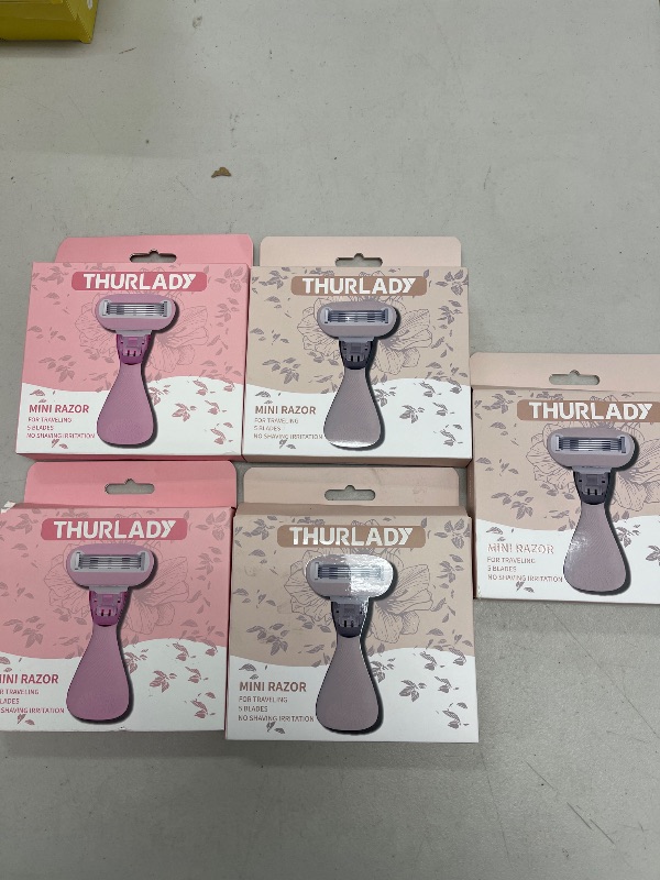 Photo 1 of 5 PACK MINI RAZORS