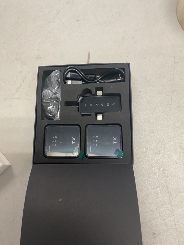 Photo 1 of PQRQP 3 in 1 Microphone for iPhone/Android/Camera, Wireless Lavalier Microphone, 328ft Transmission, 18H Battery Life, Mini Microphone for Record Interview, Vlogs, YouTube, Tiktok