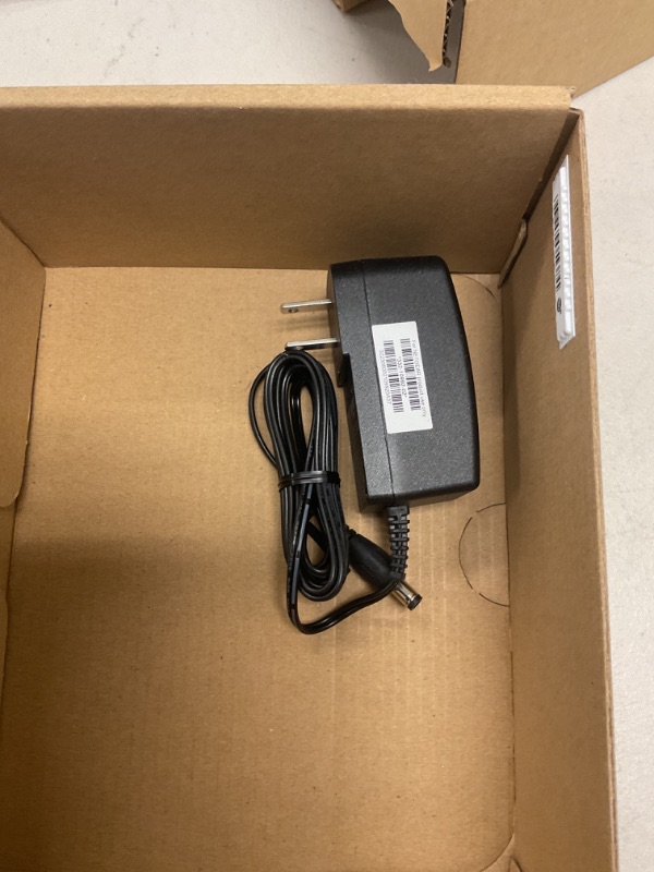 Photo 1 of Netgear MS105 5-Port 2.5G Unmanaged Network Switch