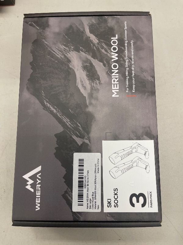 Photo 1 of Merino Wool Socks for Skiing, Snowboarding, Winter Outdoors, Over the Calf, Warm Thermal Socks for Cold Weather SIZE LARGE
