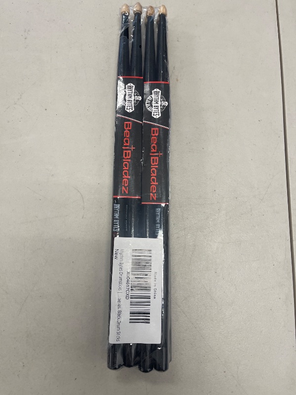 Photo 1 of Drum sticks (4 Pairs) | 5B Drum Sticks | Classic Wood tip Drumsticks For Warm, Rich tones, Oak Drumsticks, Black, Rhythm Bytes New Beat Bladez Series, 4-Pack