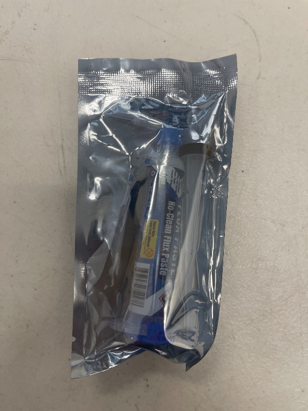 Photo 1 of BEEYUIHF No-Clean Soldering Flux Paste, Smooth Flow Solder flux for Soldering, Electronics Flux Paste for PCB/IC/BGA/SMD Repairing DIY (10mL Syringe) #8403 (1 Pack)