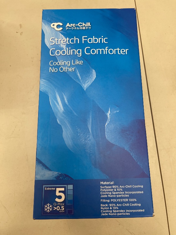 Photo 1 of Marchpower Cooling Blanket King Size for Hot Sleepers, Lightweight Gradient Comforter with Q-Max >0.5, Silky Soft Summer Cooling Quilt