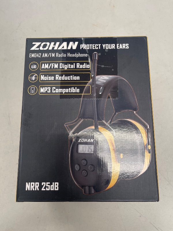Photo 1 of ZOHAN EM042 AM/FM Radio Headphone with Digital Display