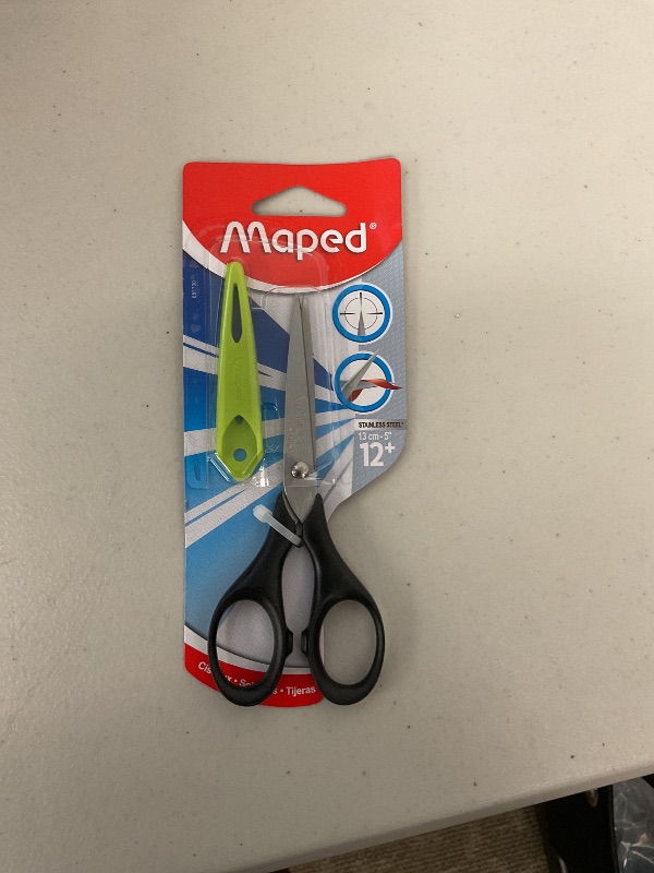 Photo 1 of Maped Precise, 13 cm M681700 – Scissors with Blade Guard – Black