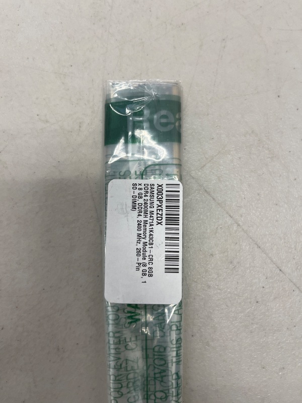 Photo 1 of SAMSUNG M471A1K43CB1-CRC 8GB DDR4 2400MH Memory Module (8 GB, 1 x 8 GB, DDR4, 2400 MHz, 260-Pin SO-DIMM)