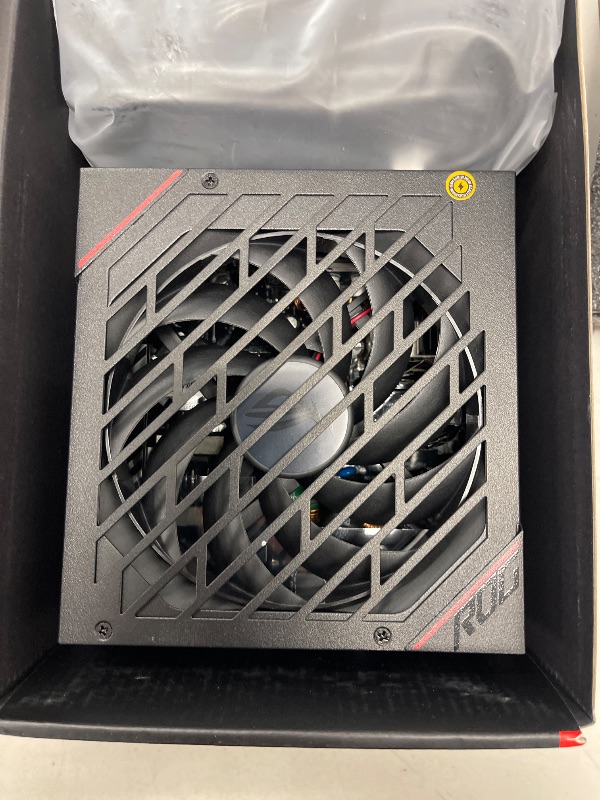 Photo 1 of Asus ROG ROG-STRIX-850G Power Supply