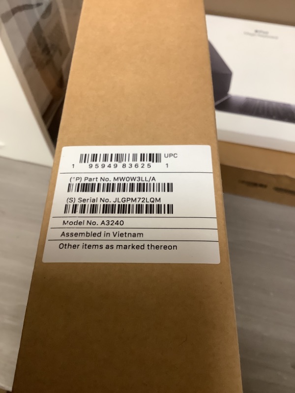Photo 1 of Apple 2025 MacBook Air 13-inch Laptop with M4 chip: Built for Apple Intelligence, 13.6-inch Liquid Retina Display, 16GB Unified Memory, 256GB SSD Storage, 12MP Center Stage Camera, Touch ID; Silver