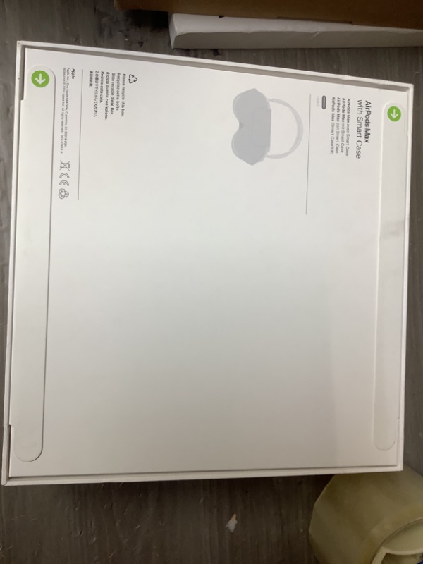 Photo 1 of Apple AirPods Max Wireless Over-Ear Headphones, Pro-Level Active Noise Cancellation, Transparency Mode, Personalized Spatial Audio, USB-C Charging, Bluetooth Headphones for iPhone - Starlight