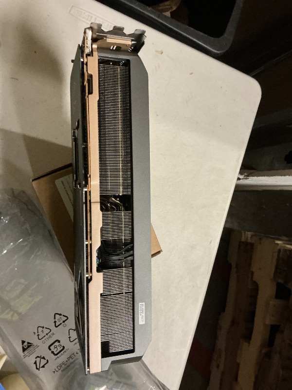 Photo 1 of ZOTAC Gaming GeForce RTX 5090 Solid OC NVIDIA 32 GB GDDR7, W129126720 (OC NVIDIA 32 GB GDDR7)