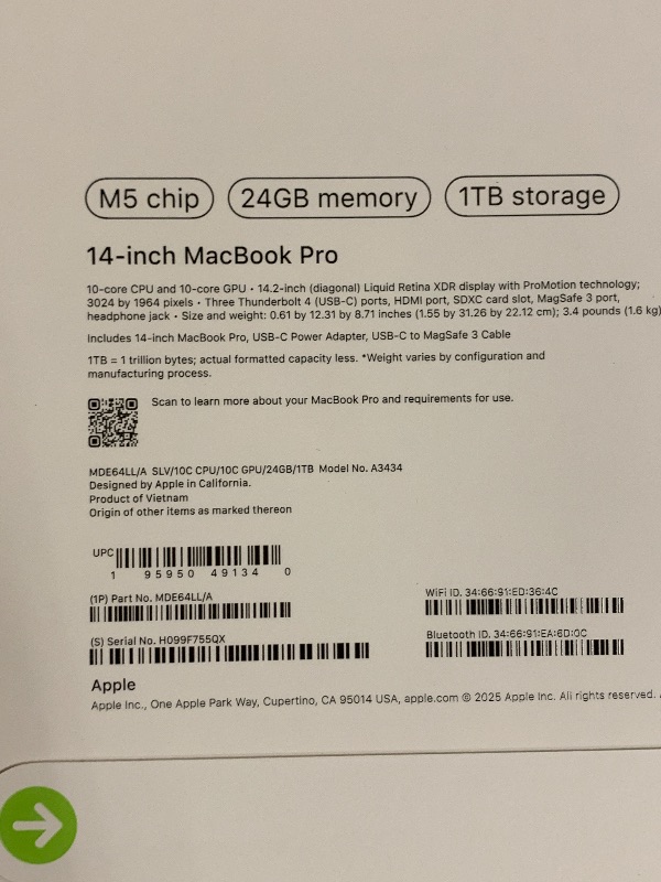 Photo 1 of Apple 2025 MacBook Pro Laptop with M5 chip with 10?core CPU and 10?core GPU: Built for Apple Intelligence, 14.2-inch Liquid Retina XDR Display, 24GB Unified Memory, 1TB SSD Storage; Silver