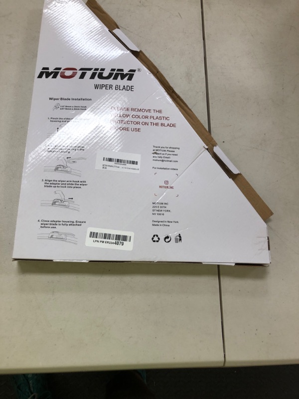 Photo 1 of MOTIUM OEM QUALITY Premium All-Season Windshield Wiper Blades (26"+16" pair for front windshield)