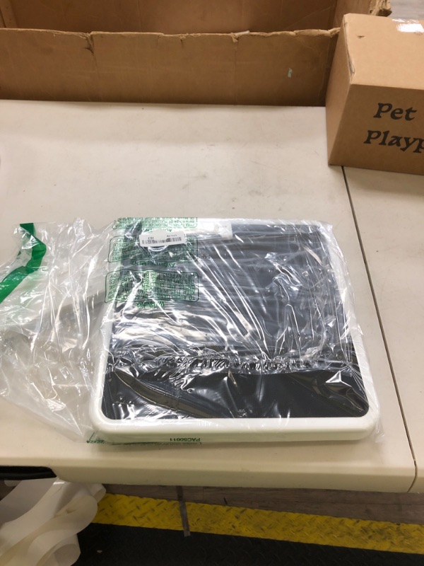 Photo 1 of Helsevesen Medical Scale, Wireless Display 660 lb Bariatric Body Weight Scale, Physician Scale with 12.5" x 12.9" Platform, Remote Display Scale, Wrestling Scale, Floor Scale, Gym Scale
