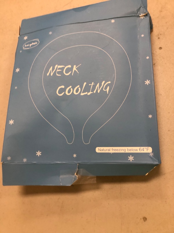 Photo 1 of Neck Cooling Tube with Insulated Bag, Reusable Ice Cooler Wearable Body Cooling Products, Neck Coolers for Hot Weather (Blue)