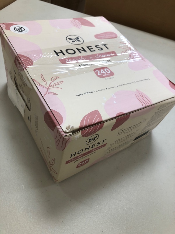 Photo 1 of The Honest Company Nourish + Cleanse Naturally Scented Wipes | Cleansing Multi-Tasking Wipes | 99% Water, Plant Based, Hypoallergenic | Sweet Almond, 240 Count