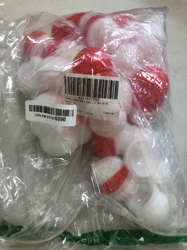 Photo 1 of ibasenice Empty Clear-Colored Round Capsules Vending Machine Toy Fillable Capsule for Toy Gumball Machines Plastic Containers for Kids Party Favor Prize