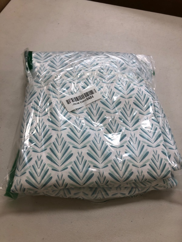 Photo 1 of Amazon Basics Lightweight Super Soft Easy Care Comfortable Microfiber 4-Piece Bed Sheet Set with 14-Inch Deep Pockets, Queen, Aqua Fern, Printed