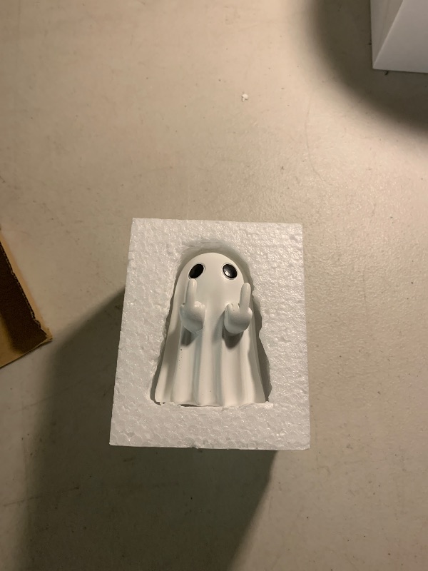 Photo 1 of 1Pcs Middle Finger Cute Ghost Statue Figurine Mini Ghosts Small Scary Ghost Figurines, Spooky Halloween Home Resin Ghost Statue Decorations Coffee Table Centerpieces Shelf Mantel Display Ornaments